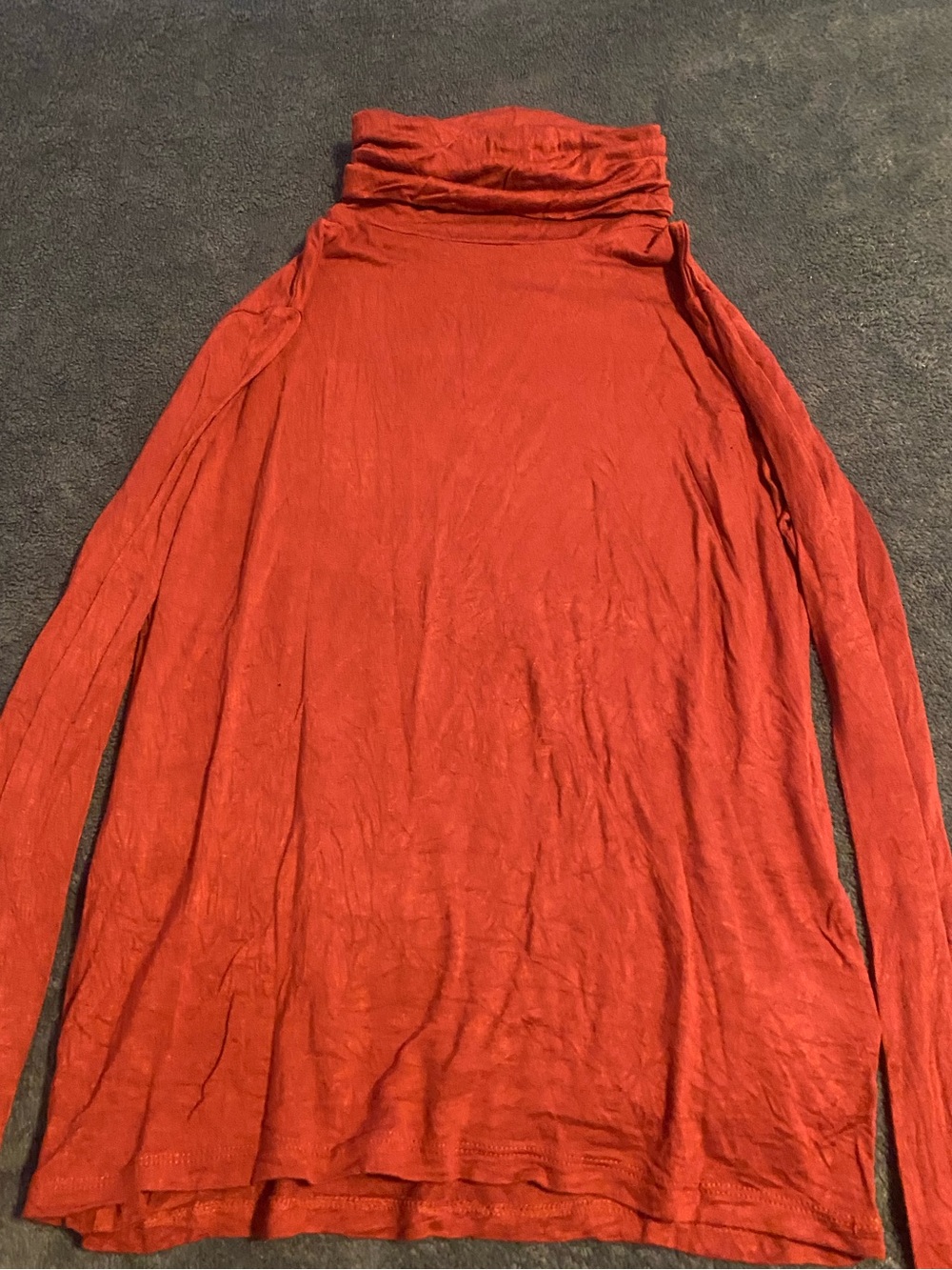 SO Women's Long-Sleeve Turtleneck Top - Rust